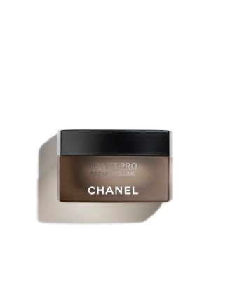 CHANEL - Corrects – Redefines – Plumps