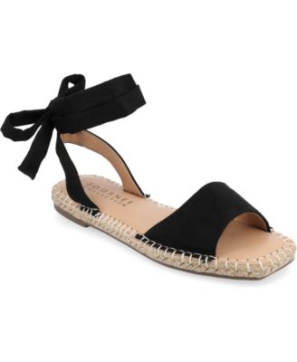 Journee Collection