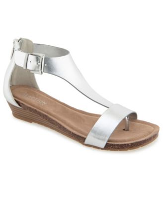 Kenneth Cole Reaction - Women's Great Gal Wedge Sandals