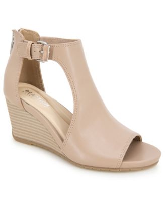 Kenneth Cole Reaction - Women's Gracie Wedge Sandals