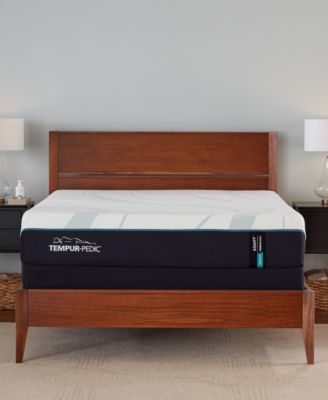 Tempur-Pedic - Adapt 2.0 Medium 11" Tight Top Mattress Set - Full