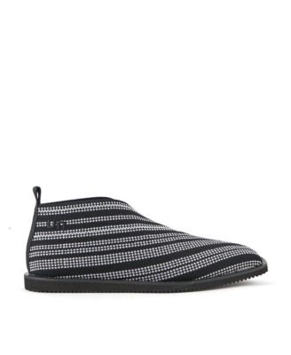 United Nude