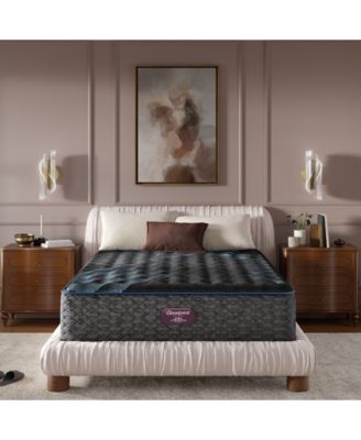 Beautyrest - World Class Level Four 15" Medium Tight Top Mattress Set - King