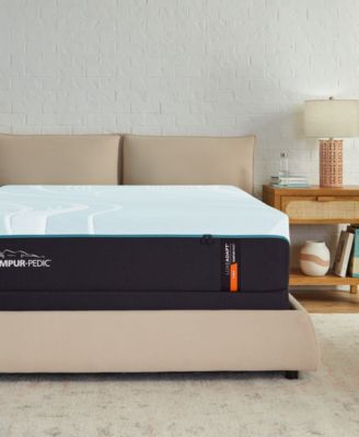 Tempur-Pedic - LuxeAdapt 2.0 Firm 13" Tight Top Mattress - King
